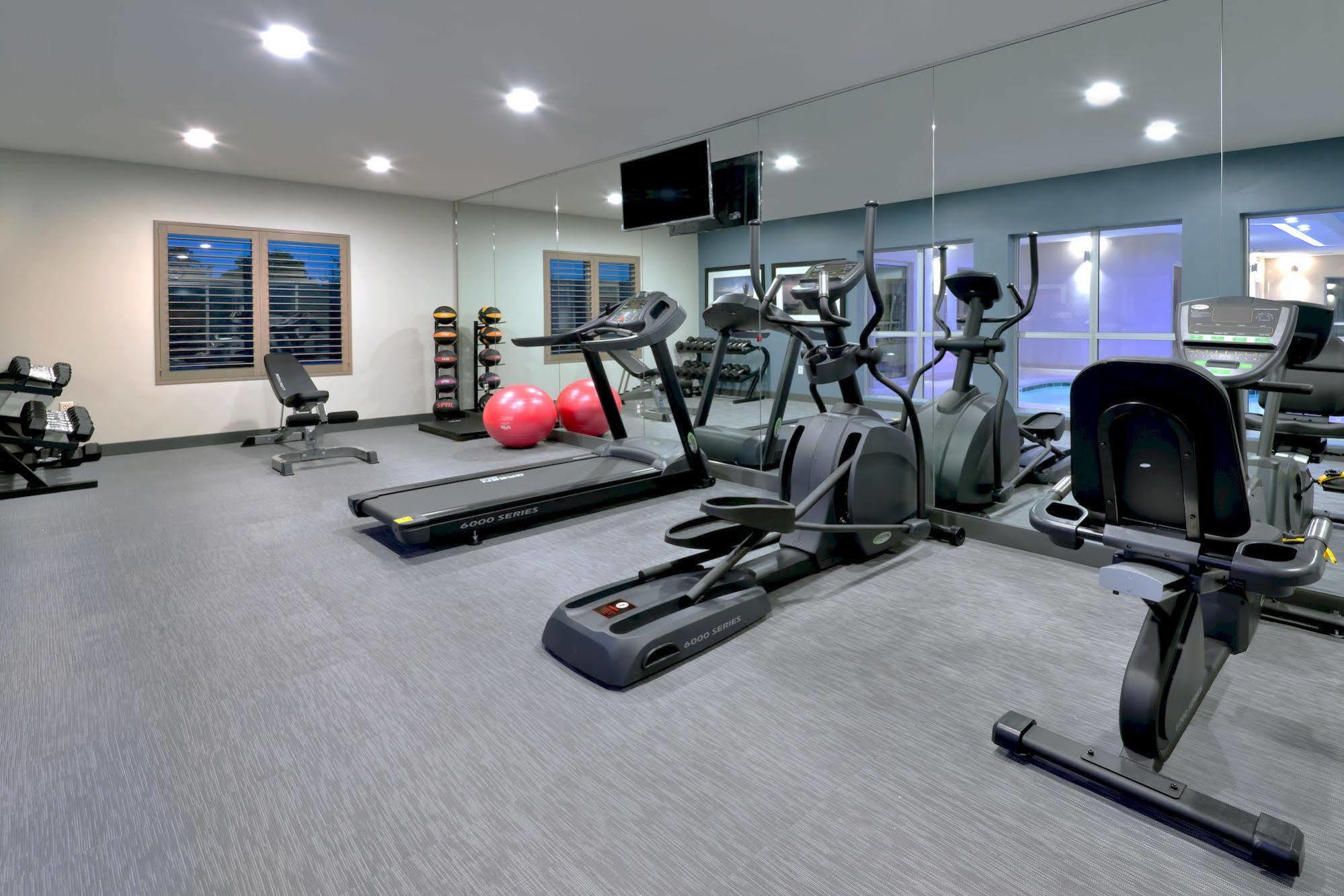 Holiday Inn Express Hotel & Suites Hot Springs By Ihg Kültér fotó